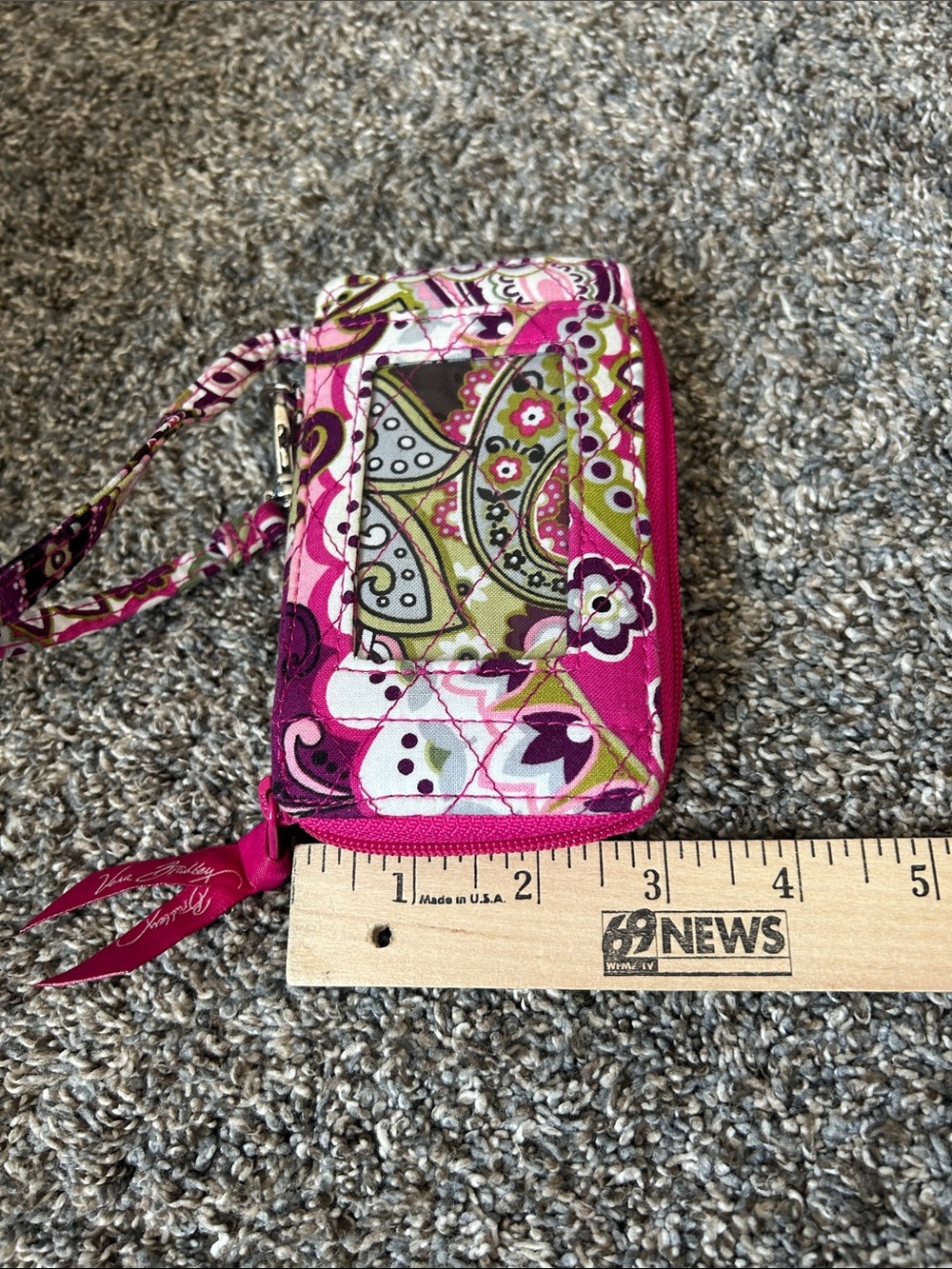 Vera Bradley Pink Paisley Wristlet with Green Accents - Picture 5 of 6